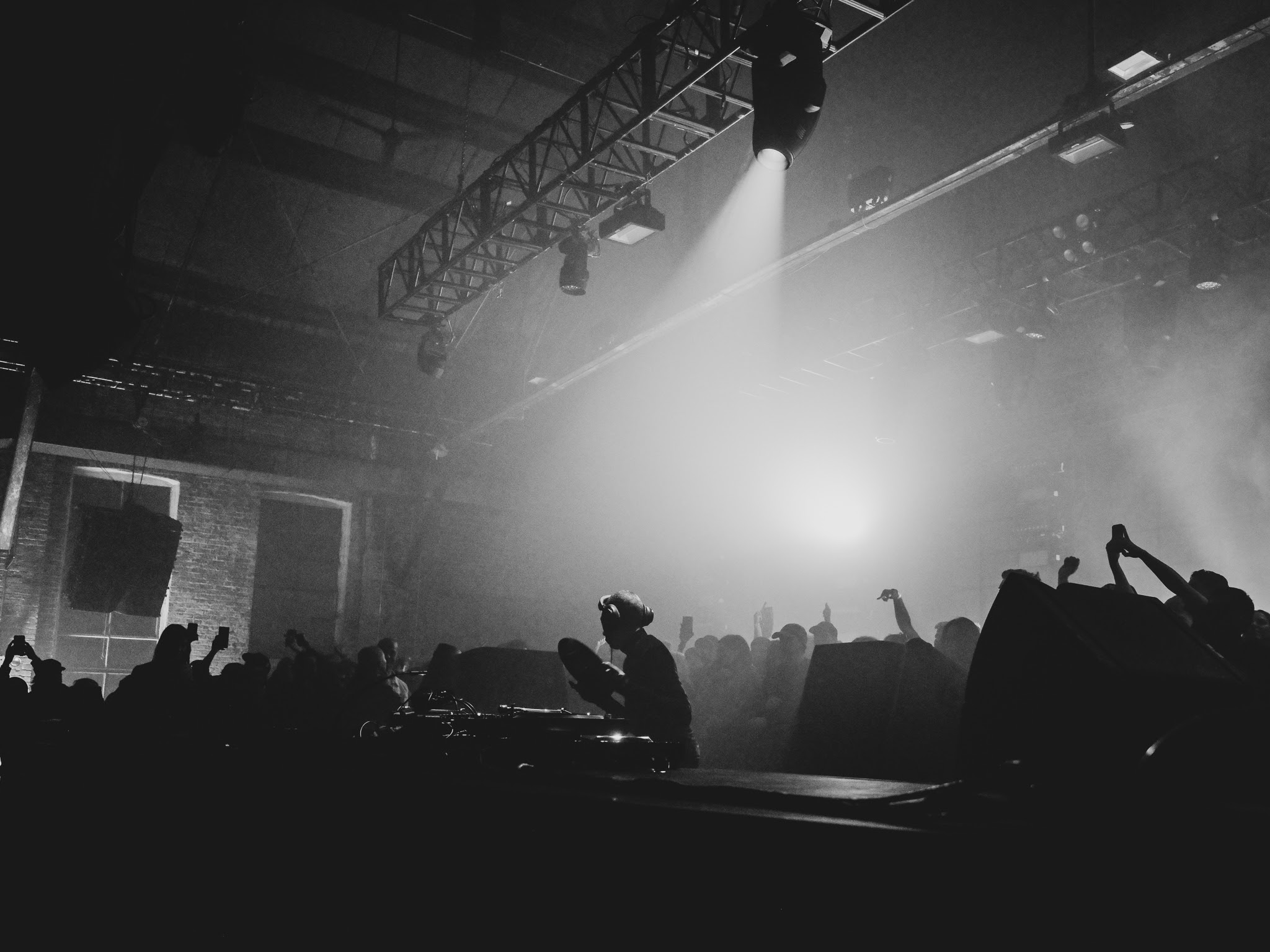 Jeff Mills Releases Pt. 2 of 'Live at Knockdown Center' DJ Mix on Apple Music in Spatial Audio
