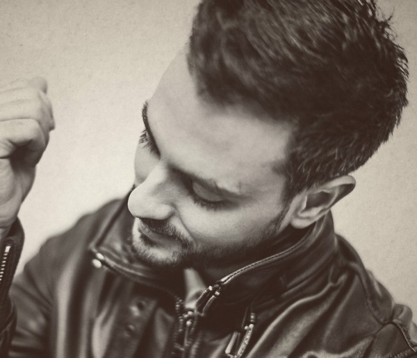 Fabio Aurea and Paso Doble team up for 'Backward Sky' on GENETIC