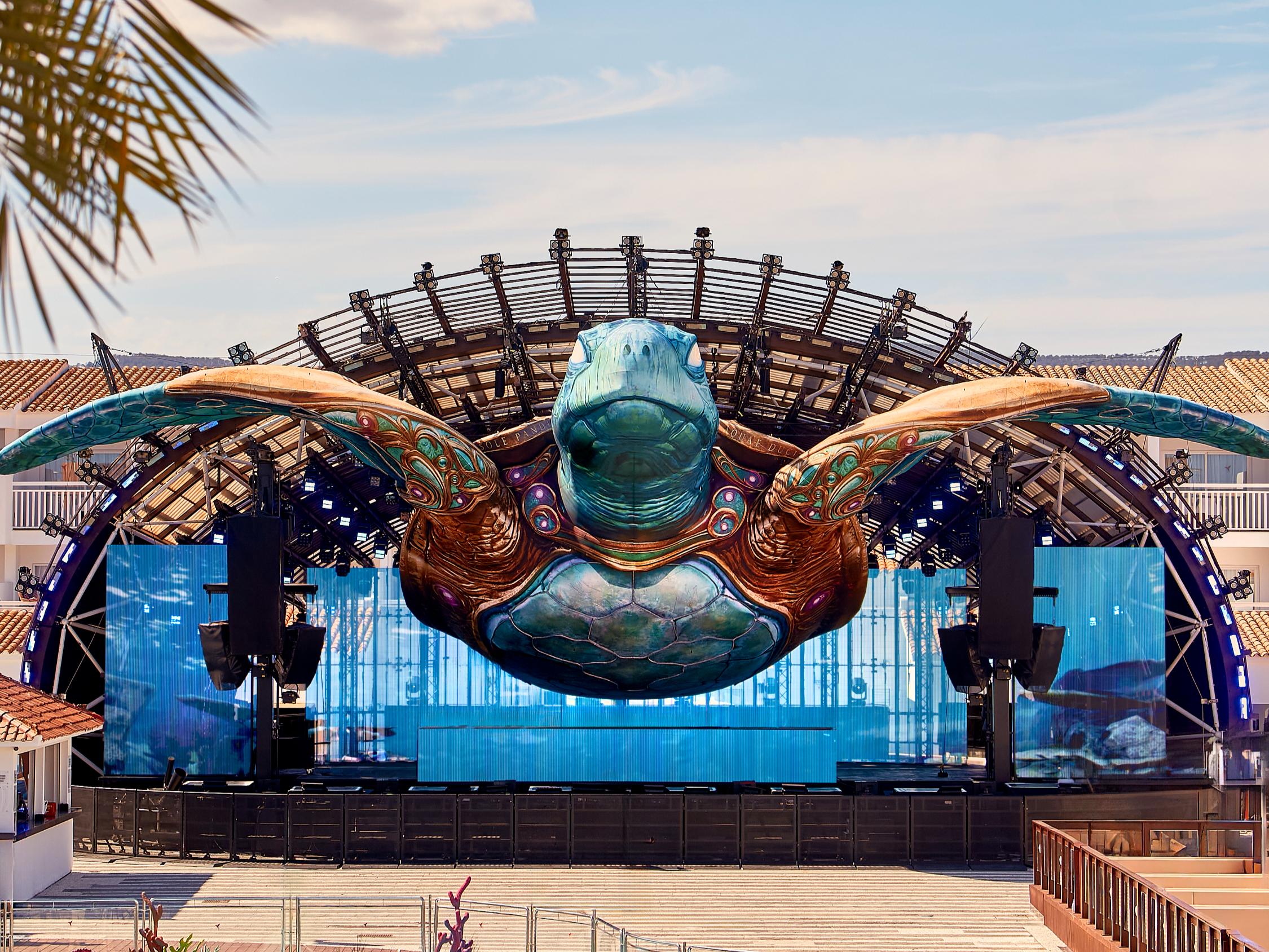 Dimitri Vegas & Like Mike launch spectacular Planaxis residency at Ushuaïa Ibiza with Tomorrowland
