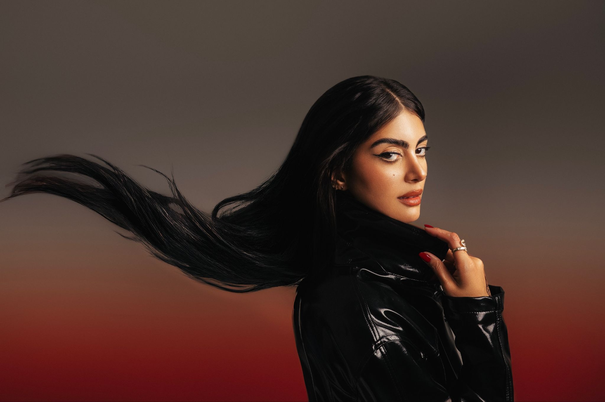 Amal Nemer Makes Her Space Miami Debut And Drops 'Besame Lento' With Twenty Six On Mood Child