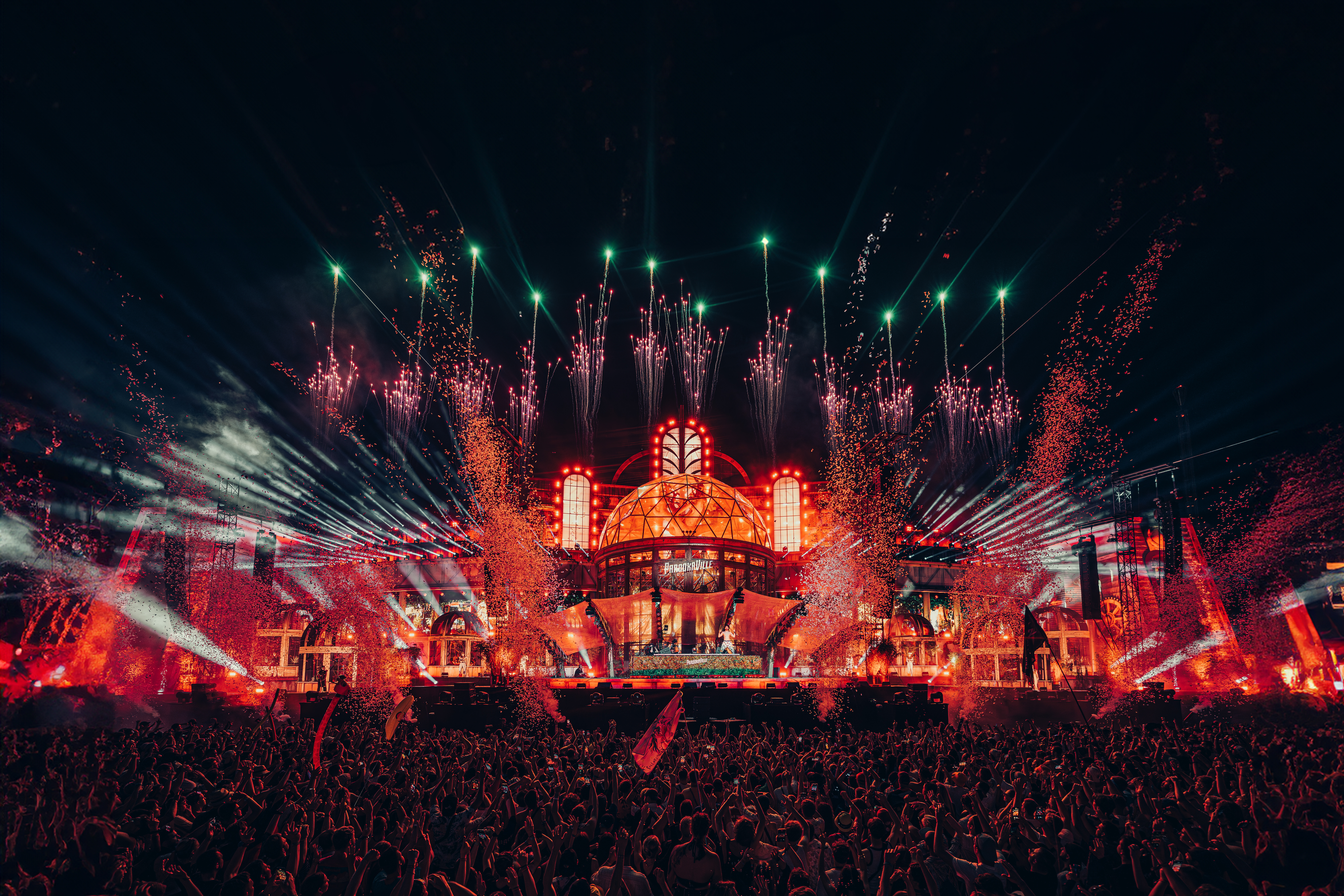 PAROOKAVILLE closes the gates on its magnificent anniversary edition – Limited pre-sale for PAROOKAVILLE 2026 starts today