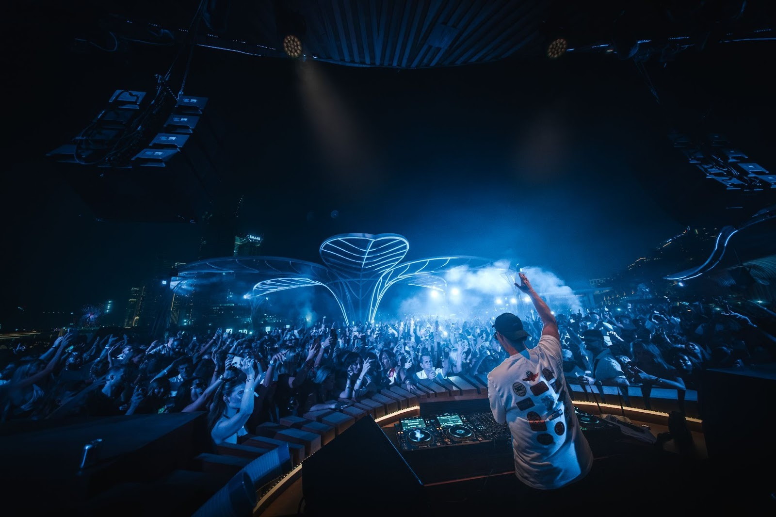 FIVE Hotels and Resorts, Dubai Welcomes 2026 with Spectacular NYE Celebrations