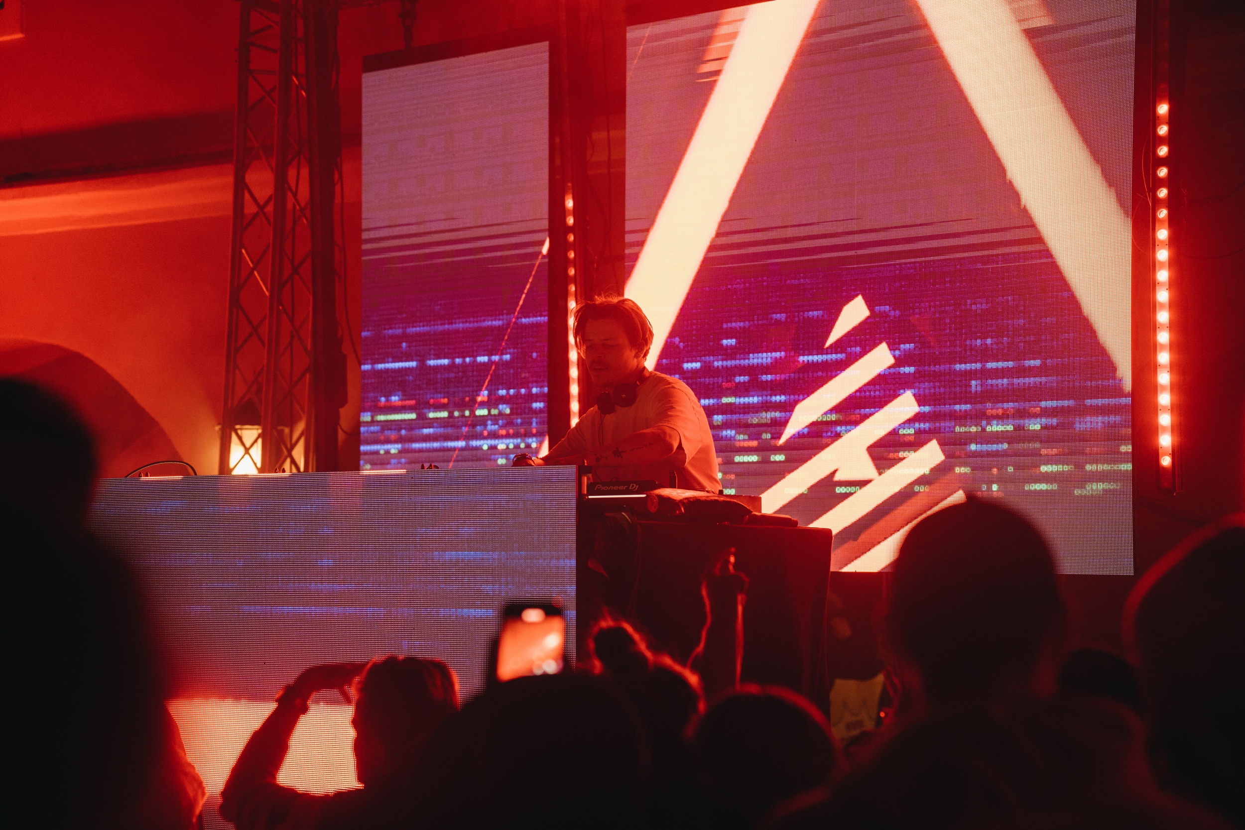 Sound | Escape Festival 2025: A Free Electronic Music Event in the Heart of the Alps