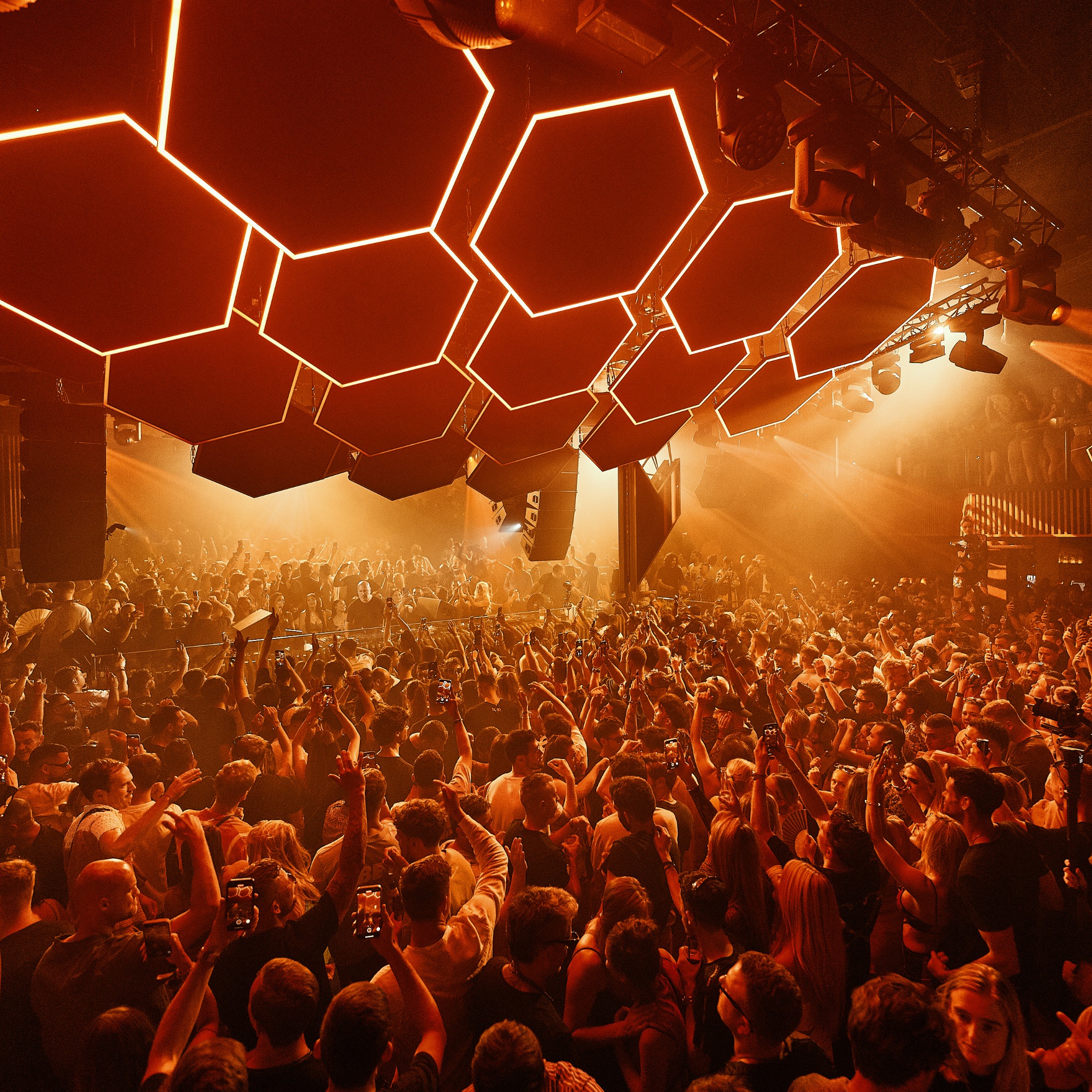 The Grand opening: Pacha and Destino Ibiza kickstart the 2024 season with a double delight 