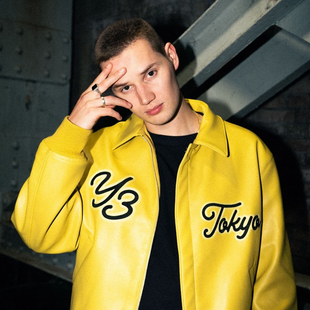 Mau P makes his debut on Black Book Records with 'Dress Code'