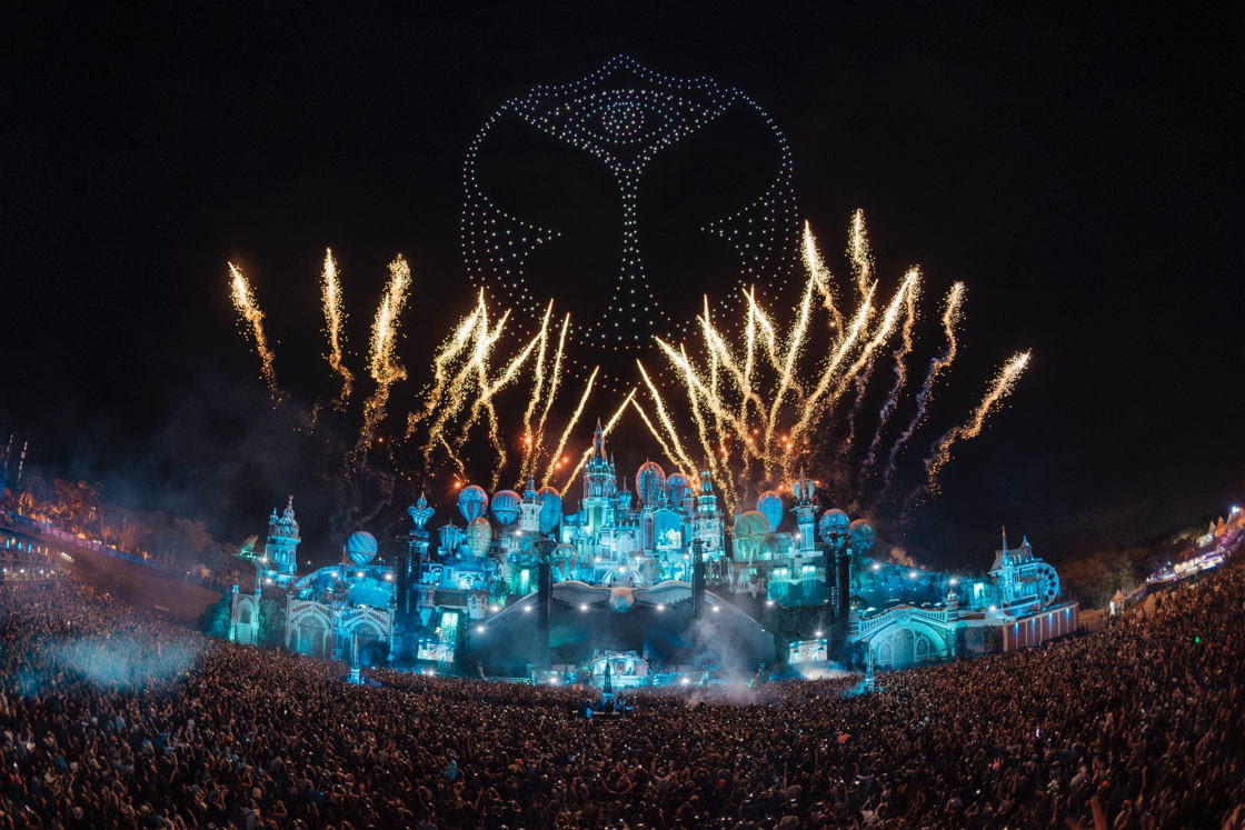 Alok sets new Latin American record with over 1,000 drones at Tomorrowland Brasil
