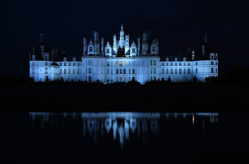 Micheal Canitrot's Monumental Tour Returns to UNESCO Château de Chambord